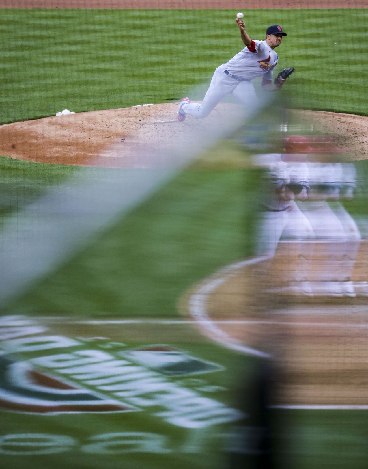 Cardinals face Reds in Cincinnati on opening day